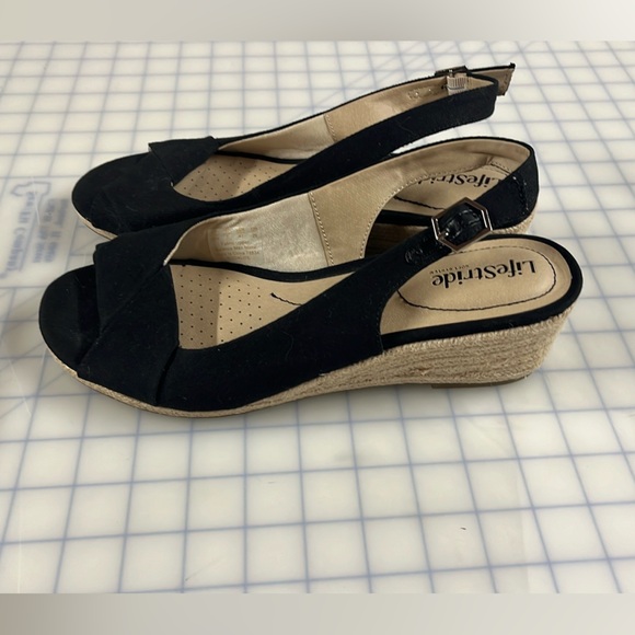 Life Stride Shoes - Life Stride espadrille wedges. Women’s 10W. EUC worn once